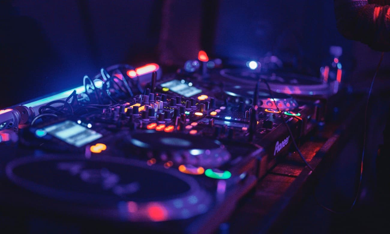 Deep House — genre artwork